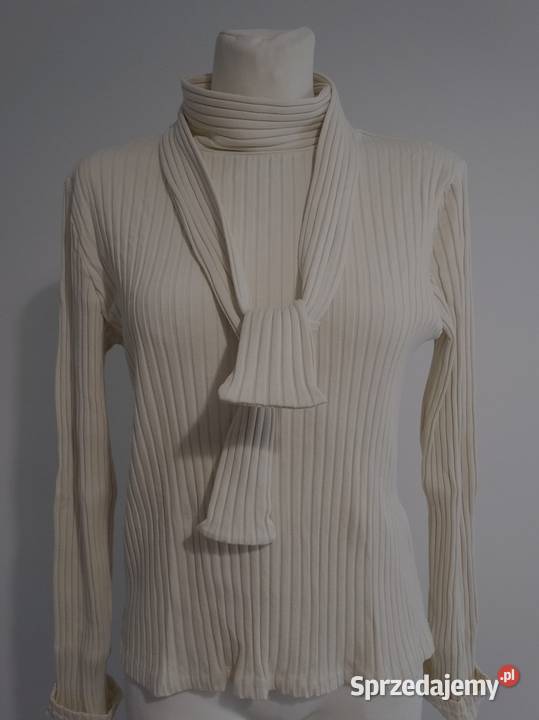 Bluzka Dzianinowa Prążkowana Modne Wiązanie Łomża