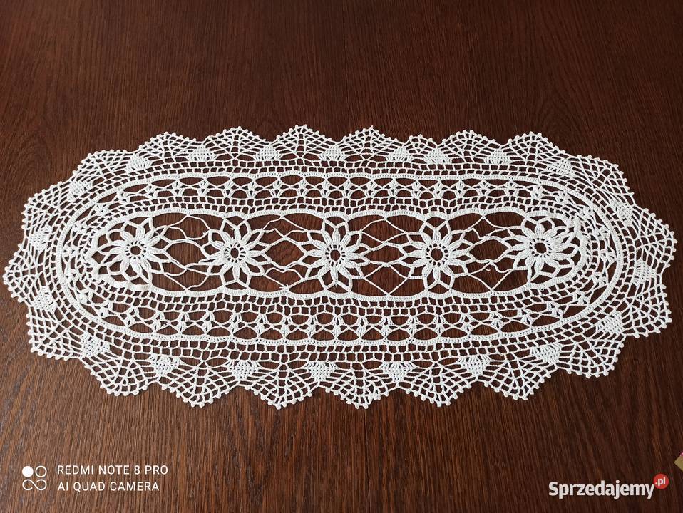 Bieżnik ręcznie robiony biały sprzedam