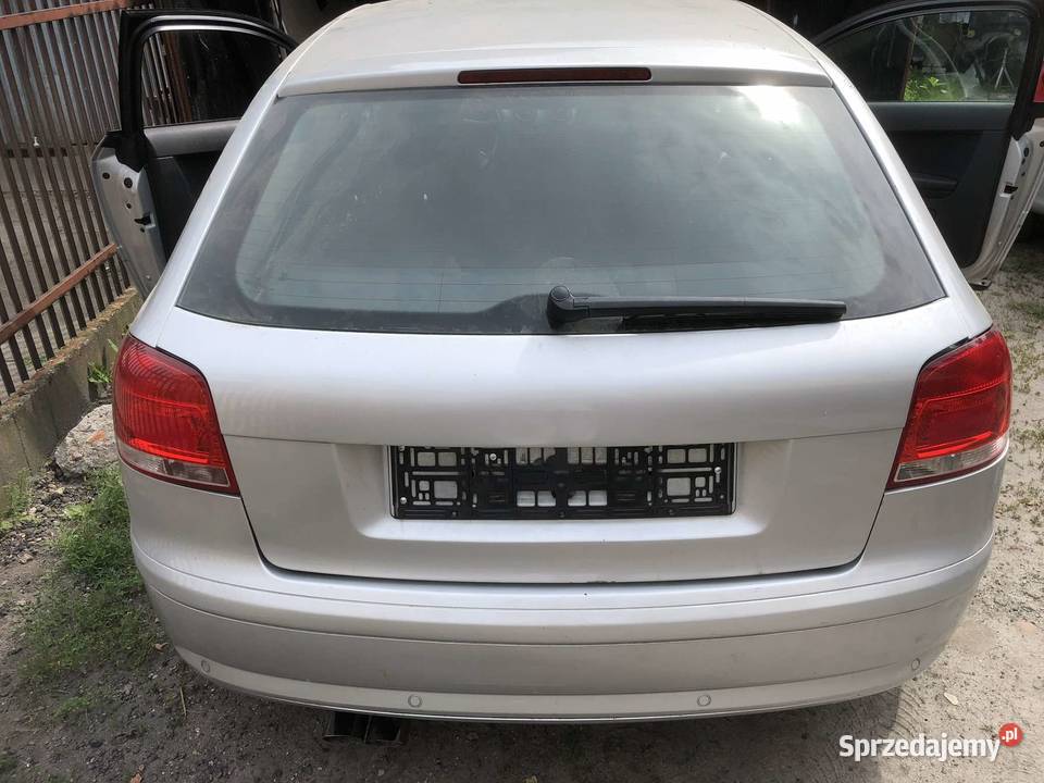 Klapa Bagażnika Audi a3 8p LIFT LY7W 2003r osobowe Ostrów Wielkopolski