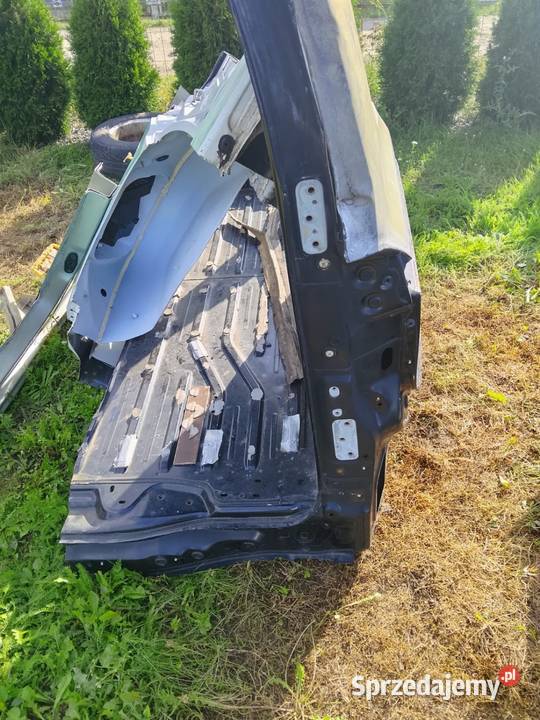 Błotnik próg słupek prawy Kangoo 34 2021roku Oława