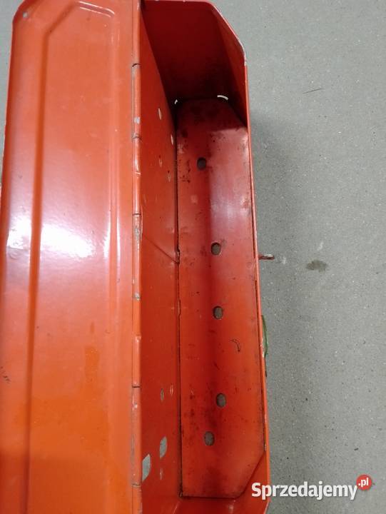 Skrzynka narzędziowa ursus 3512 2812 mf 255 na