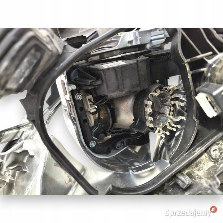 LAMPA PRAWA Volvo S60 II V60 XENON 20102013 osobowe Chełm sprzedam