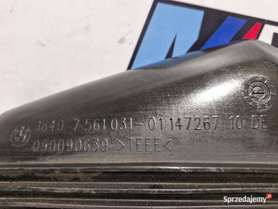 BMW E60 E61 KANAŁ WLOT DOLOT POWIETRZA 7561031