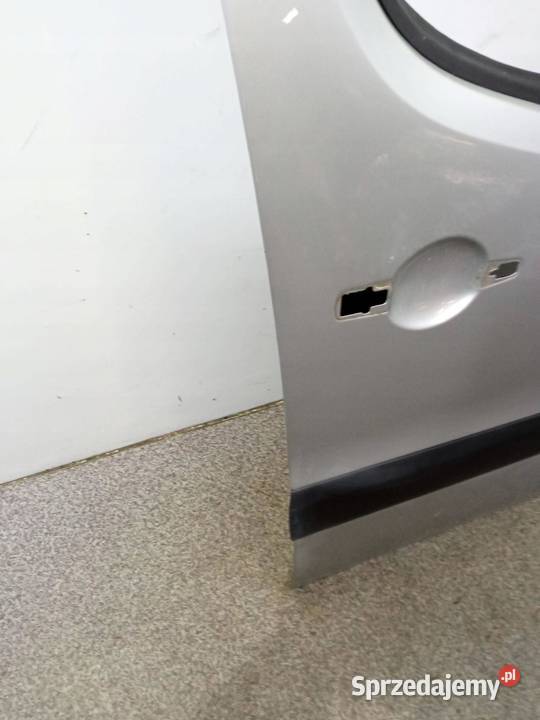 DRZWI PRAWE PRZÓD EZRC Citroen Berlingo II 2008 świętokrzyskie