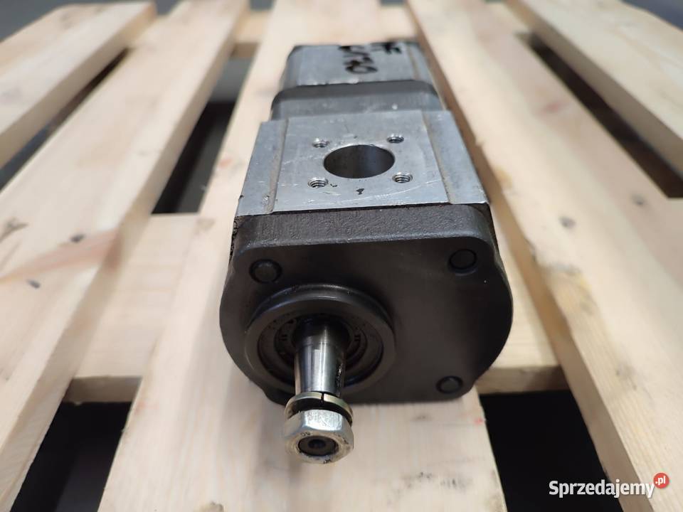 Pompa hydrauliczna BOSCH 0510665389 MASSEY Wilkowo sprzedam