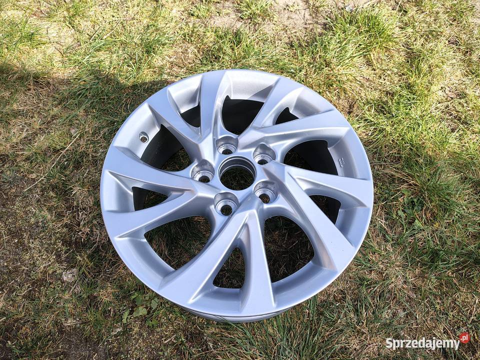 Felga aluminiowa AURIS Toyota OE 16 5x1143 65 Kadzidło