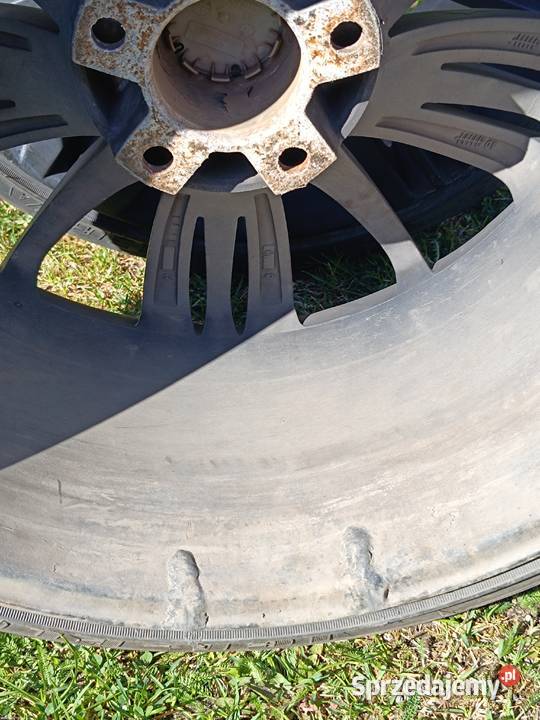 Komplet Alufelg 19 5x120 BMW Jawor sprzedam