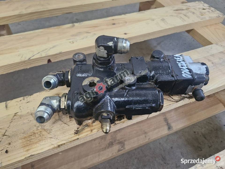 Zawór hamulca Valtra C90 M120 T130 XM130 dolnośląskie Byków