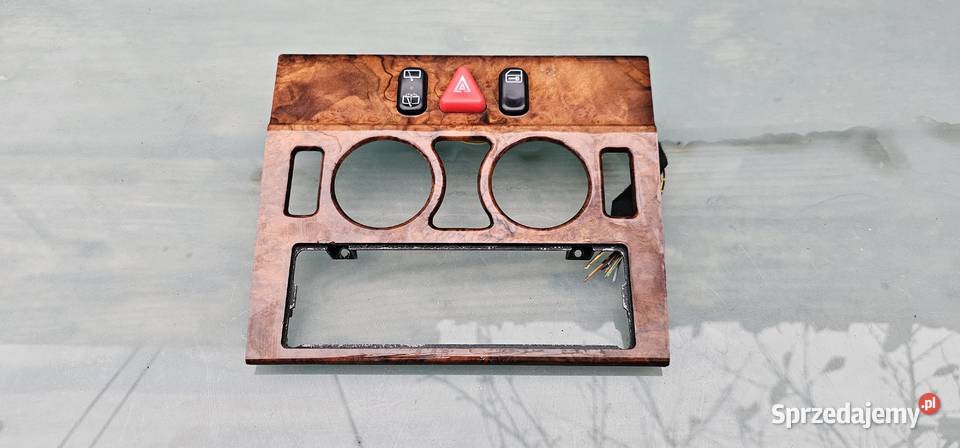 Ramka radia mercedes w210 2106830308 Zbąszyń sprzedam