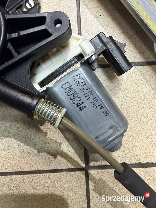 Jeep Wrangler JK podnośnik elektryczny szyby Uszczelki szyb pomorskie Słupsk