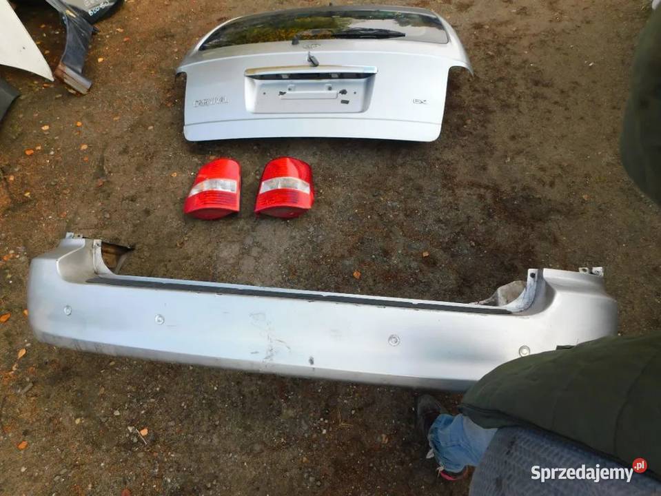 kia carnival lampa prawa WYSYŁKA osobowe Żory