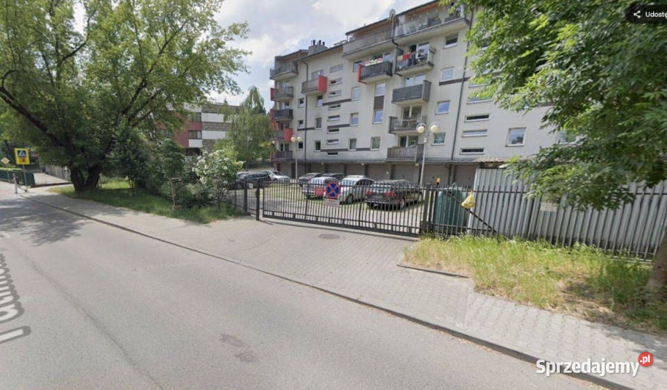 Bieńczyce mieszkanie z balkonem 2008r piwnica parter Kraków sprzedam