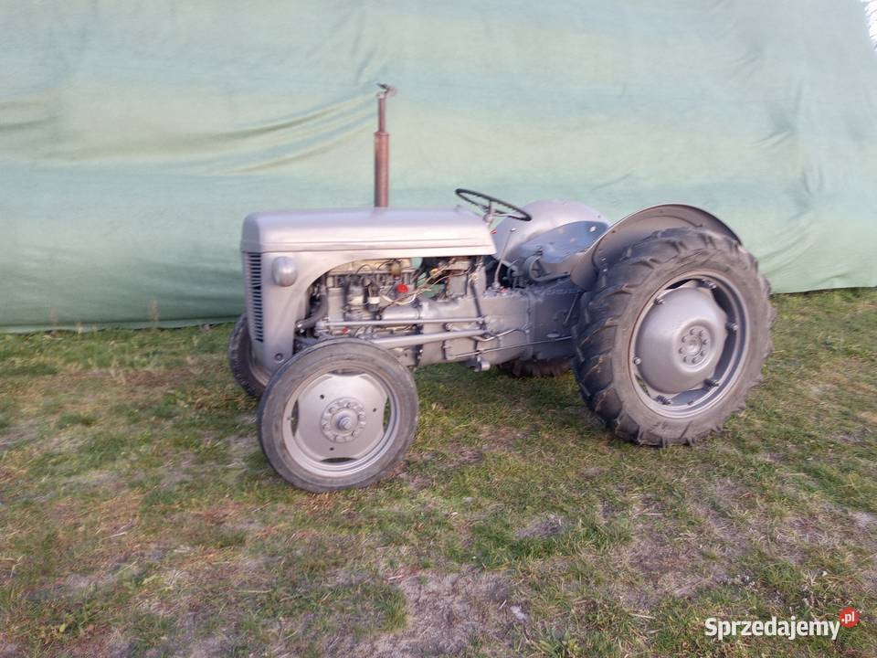Massey Ferguson Radom
