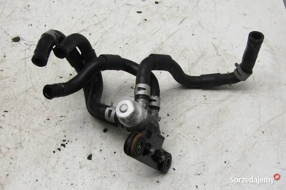 TRÓJNIK POMPY WODY 20 DOHC MITSUBISHI OUTLANDER