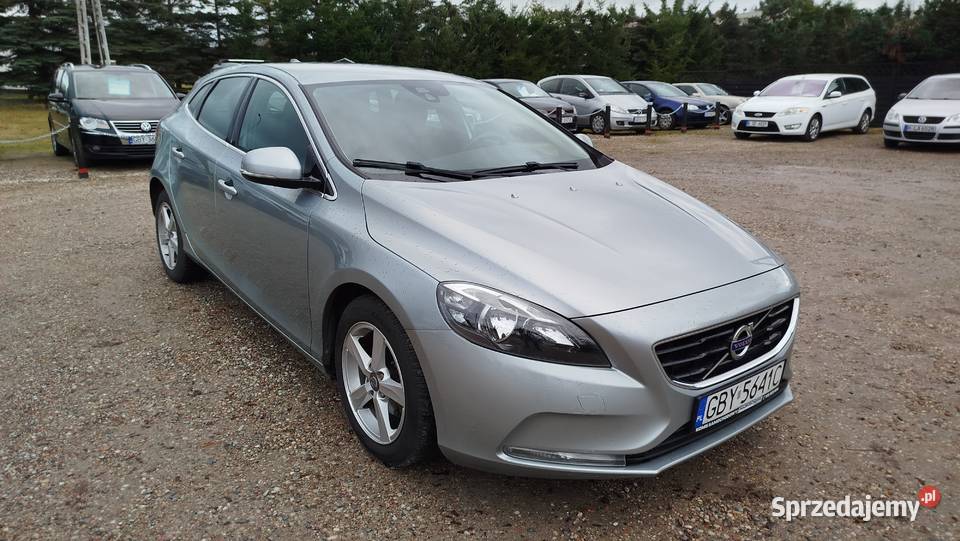 Volvo V40 16 D2 114 Ładny Kolor Zadbany wspomaganie kierownicy Bytów sprzedam