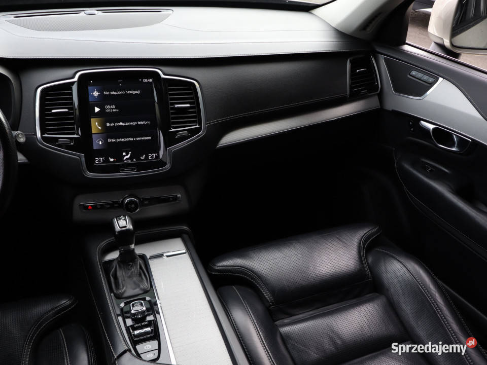 Volvo XC90 D5 AWD światła przeciwmgielne dolnośląskie Bielany Wrocławskie