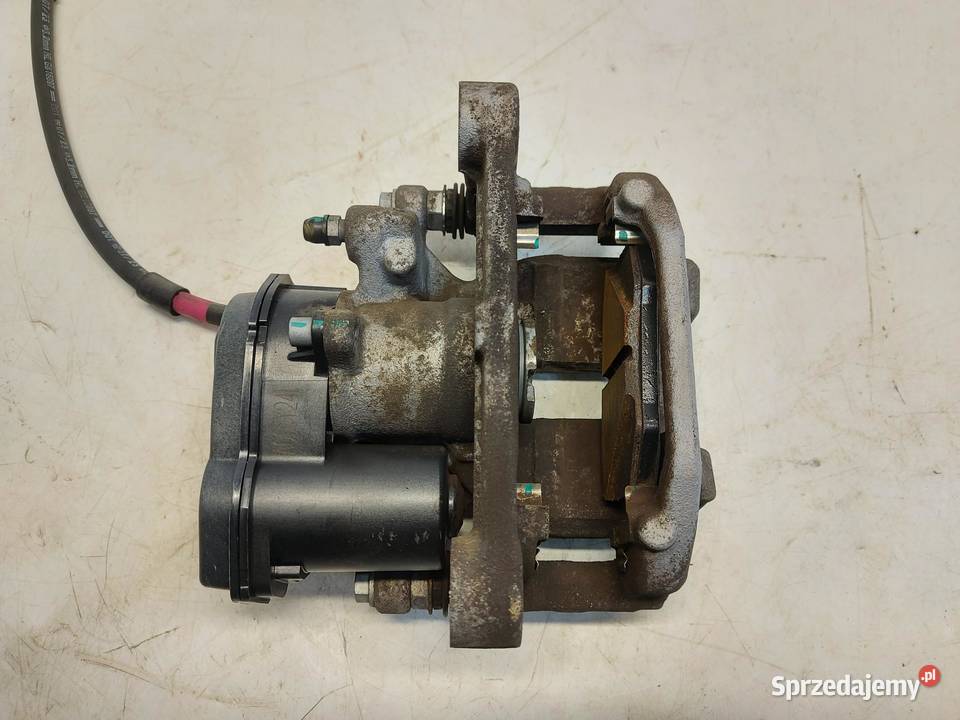 Mazda CX60 2023r zacisk hamulcowy prawy tył