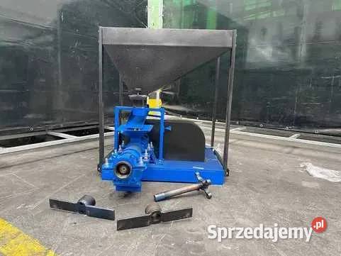 OKAZJA Ekstruder EGK150 do soi 15 kW do 150 h sprzedam