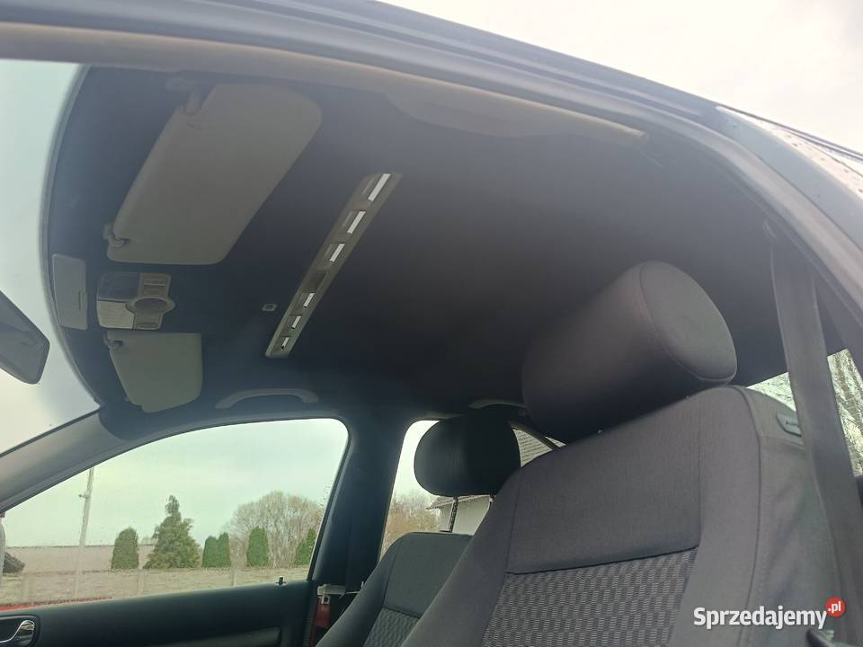Podsufitka Sedan Z Szyberdachem Czarna Audi A4 Myszków