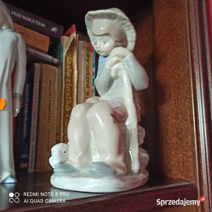 Figurka Chłopiec z Barankiem Zaphirro Porcelana Gdańsk