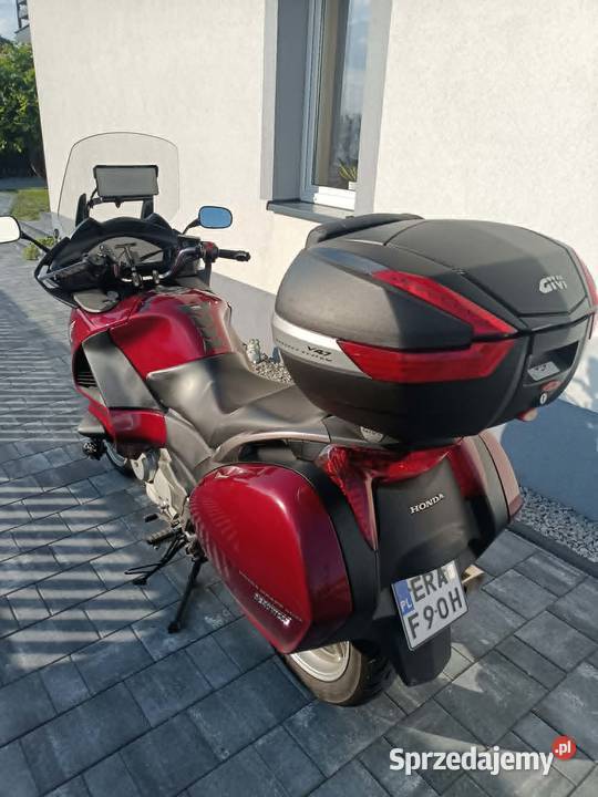 Honda Deauville NT 700 V 2007 Przebieg 84 nieuszkodzony Gidle