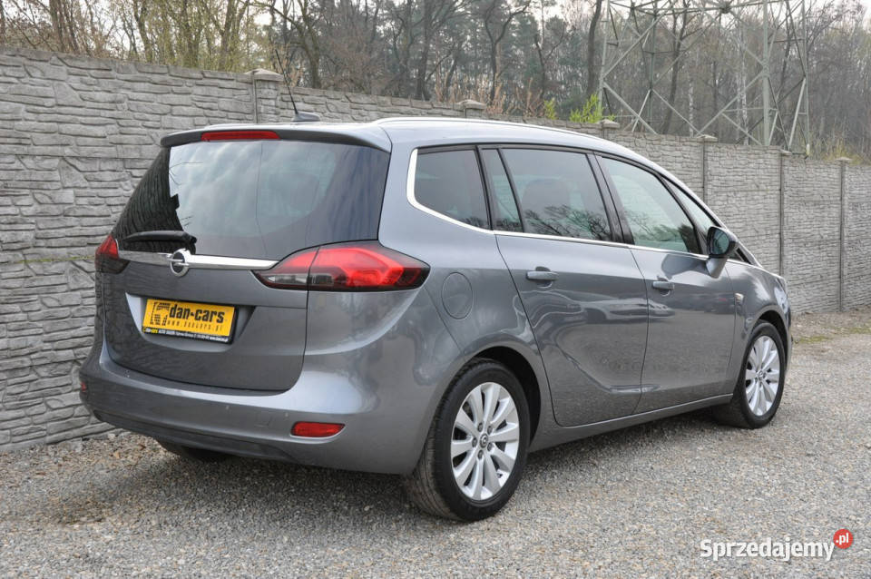 Opel Zafira 14 140 7 foteli LED Navi Kamera Dąbrowa Górnicza sprzedam