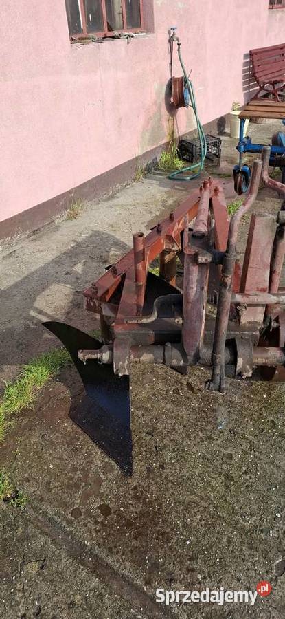 Pług 3 skibowy stan nieuszkodzony