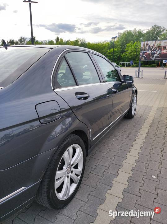 Mercedes Benz C180 W204 2010 mazowieckie Warszawa