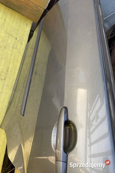 Toyota Corolla Verso AR10 2007 Drzwi lewy tył Drzwi Karoseria