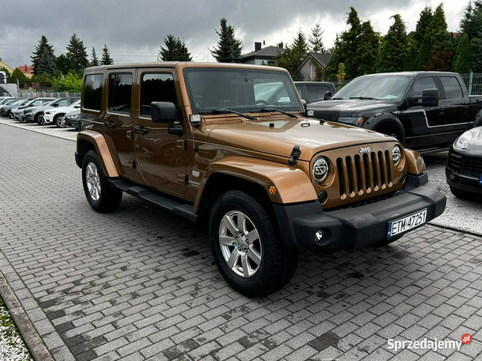 Jeep Wrangler Unlimited 38 Sahara 70th 3778cm3 Baranowo