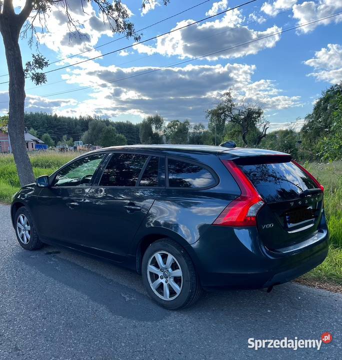 VOLVO V60 D3 163 Salon Polska śląskie