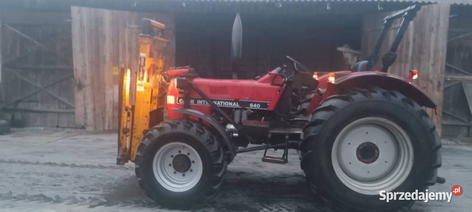 International 640 Ciągniki Janów Lubelski