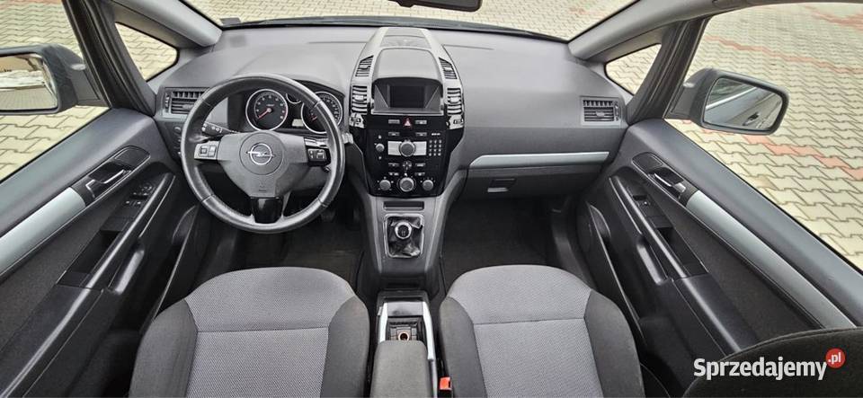 Opel Zafira 7 os 16 benz 2010 r Tempomat Zafira podkarpackie Rzeszów