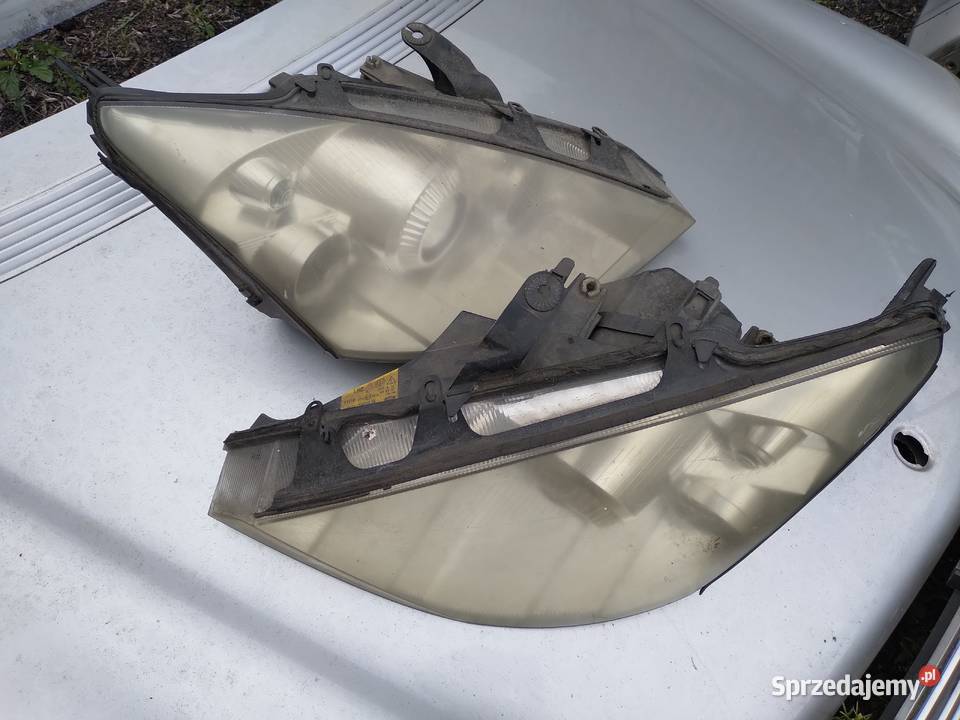 Ford Focus mk1 lampa przód xenon lewa prawa lubuskie Strzelce Krajeńskie