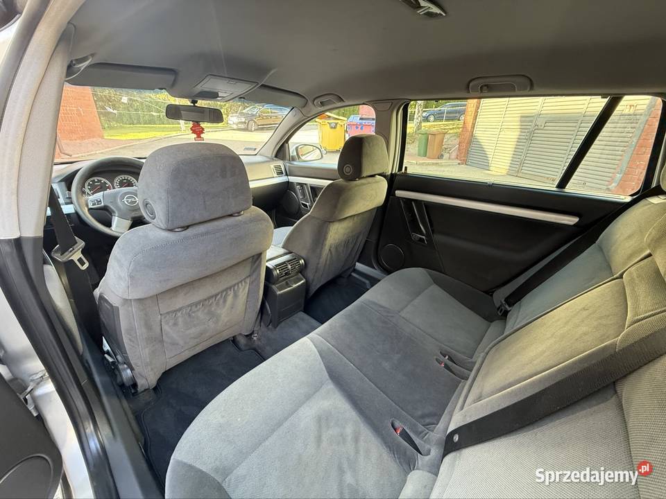 Opel Vectra 19 CDTI 150 2004r Kombi Stan Długie lubelskie Chełm