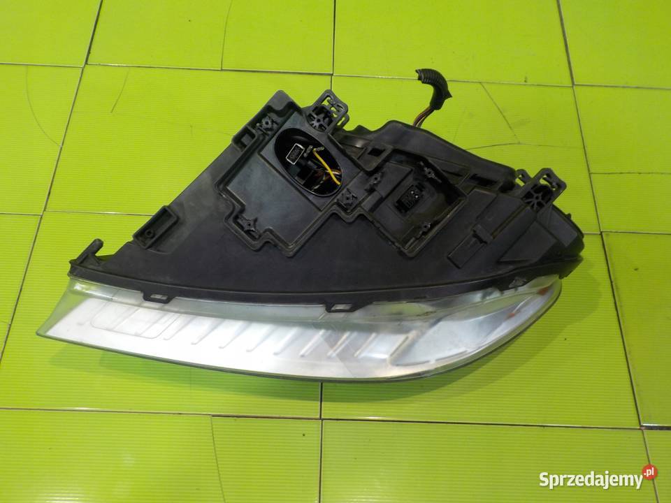 VOLVO S80 II 08r lampa prawa przod XENON osobowe mazowieckie Suków