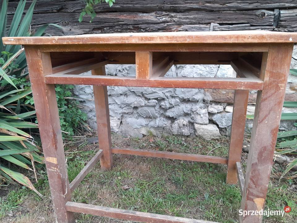 Stary drewniany stolik stoliczek zczasów PRL do Dąbrowa Górnicza sprzedam