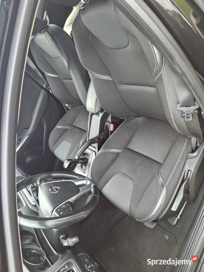 Sprzedam volvo v40 Ostrów Wielkopolski sprzedam