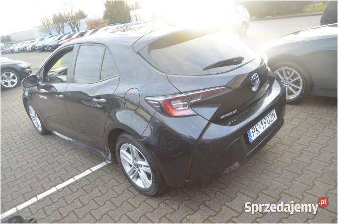 TOYOTA COROLLA 2022 179800 ccm 98 Warszawa