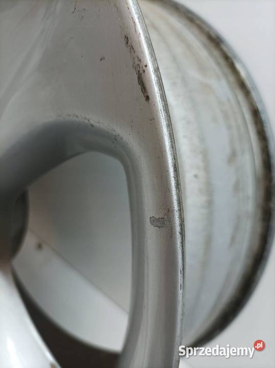 FELGA ALUMINIOWA R18 4X108 ET29 OC65 75J18