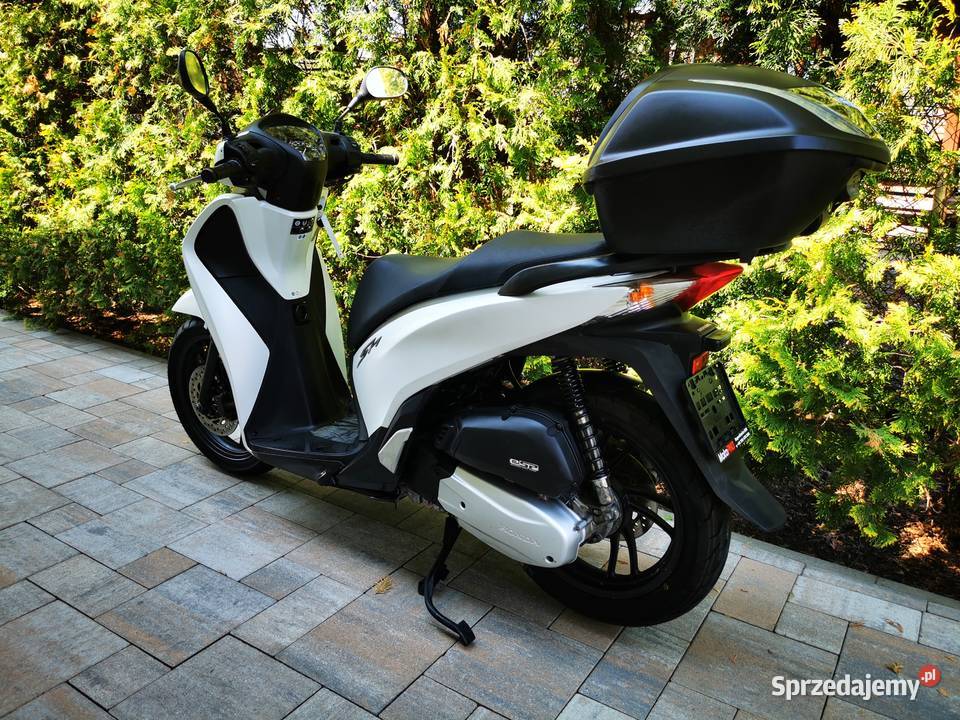 Honda Sh 125 4T 14000 przebiegu Motocykle, skutery, quady Tarnów