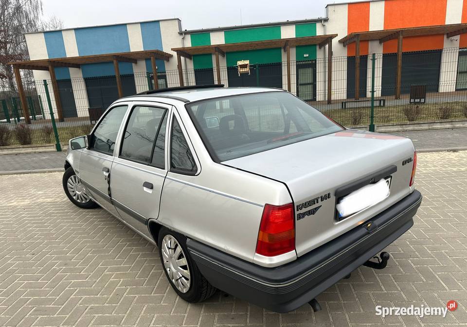 Opel Kadett 14i KAT Beauty 1990r Sedan Ostrów Wielkopolski