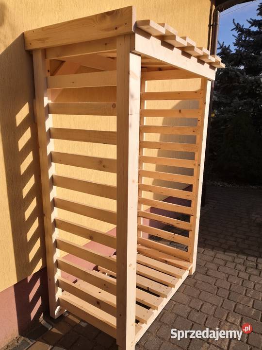 Drewutnia składzie na drewno Kawnice