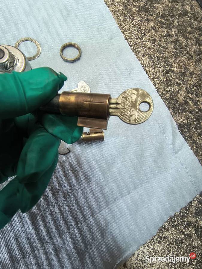 Stacyjka blokada kierownicy siedzenia cz 175 350 Rzeszów sprzedam