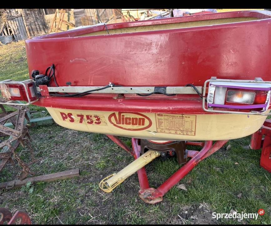Rozsiewacz Vicon 753 Sienno