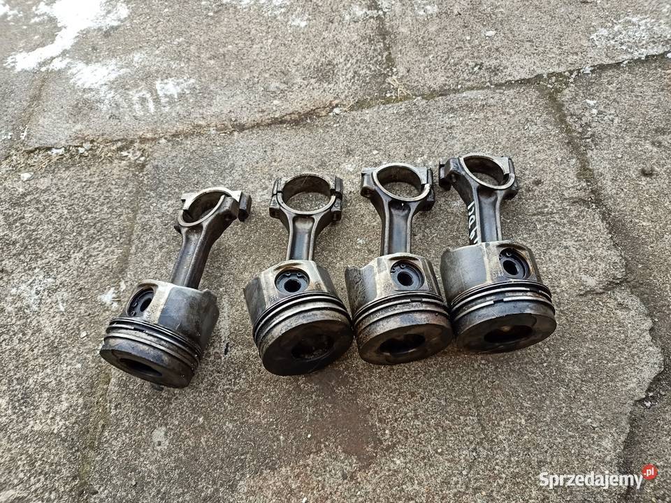Tłoki z korbowodami renault 19 dci Szczecin sprzedam