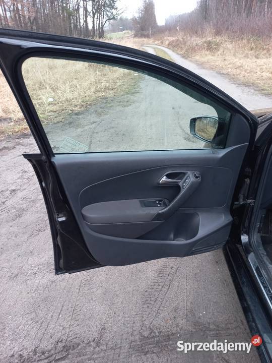 Vw polo V generacji 14 mpi 86 130 benzyna Ostrów Wielkopolski