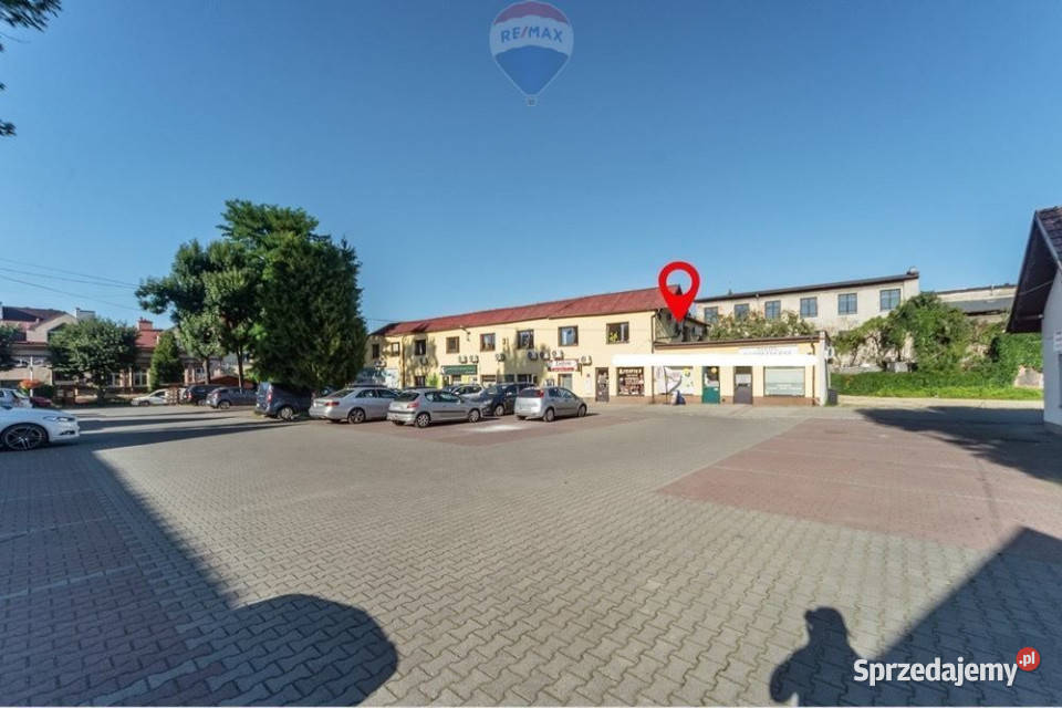 Lokale handlowe i działka w centrum Andrychowa 7805zł/m2 Sprzedaż