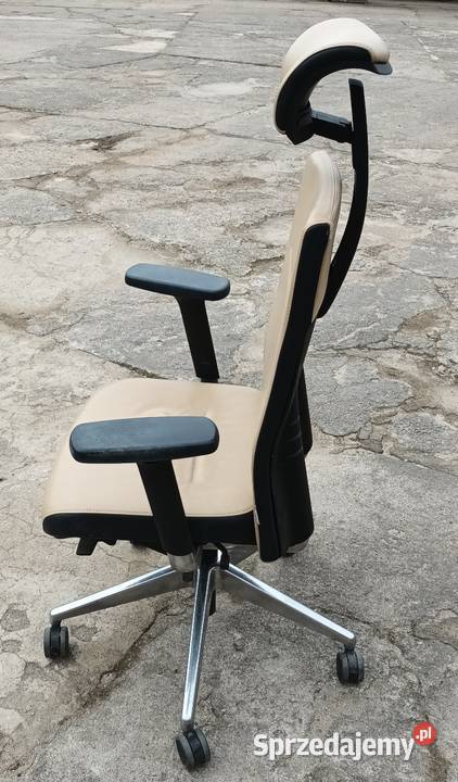 Fotel gabinetowy PROFIM 12SLużywany skóra stan Wrocław sprzedam