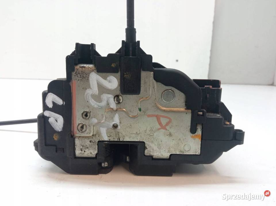 ZAMEK DRZWI LEWY PRZÓD LEWY PRZÓD LIFT Renault